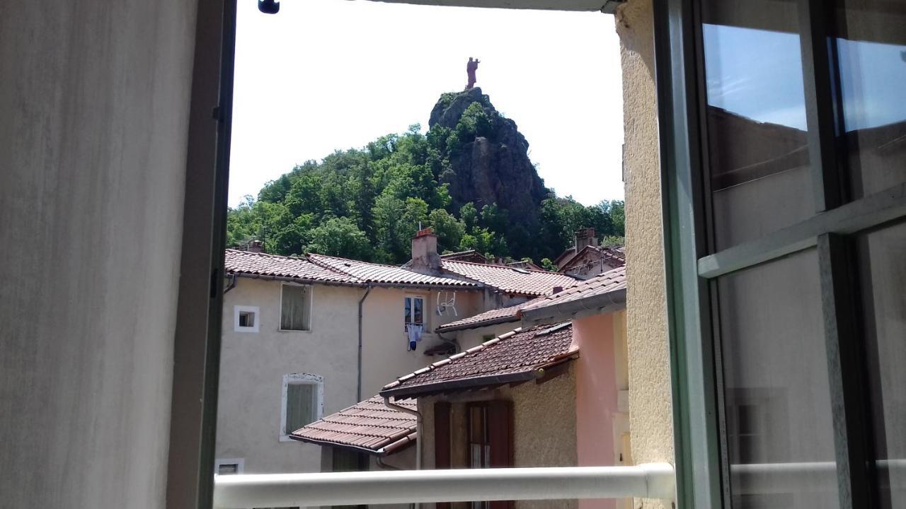 Le Petit St Jacques Le Puy-en-Velay Exterior foto
